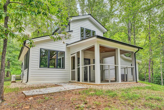 295 Wysong Mill CIR, Hardy, VA 24101