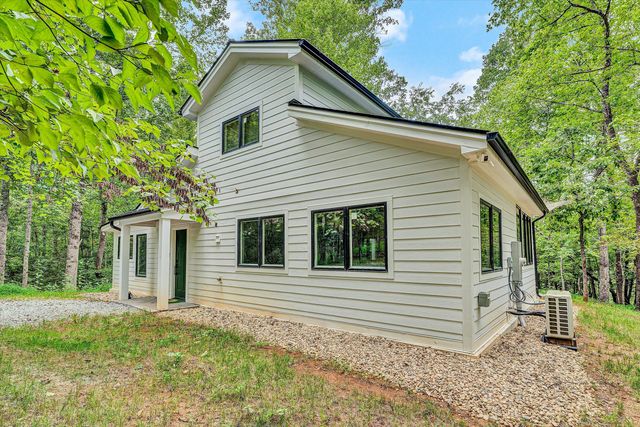 295 Wysong Mill CIR, Hardy, VA 24101
