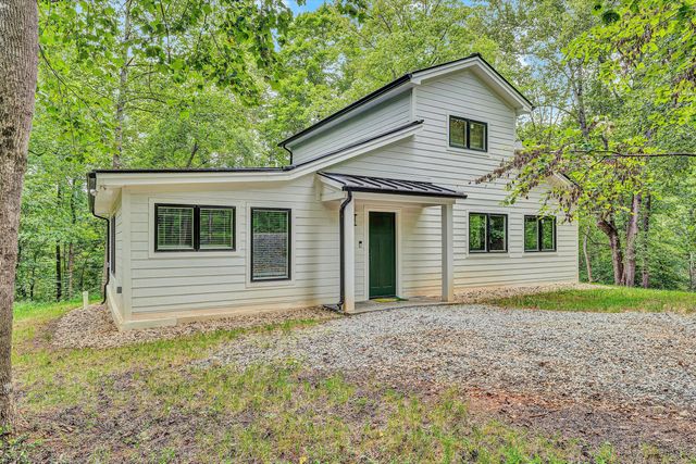 295 Wysong Mill CIR, Hardy, VA 24101