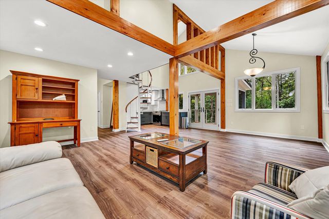 295 Wysong Mill CIR, Hardy, VA 24101