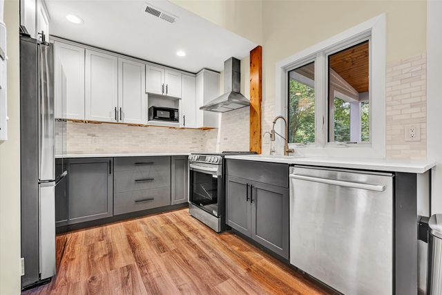 295 Wysong Mill CIR, Hardy, VA 24101