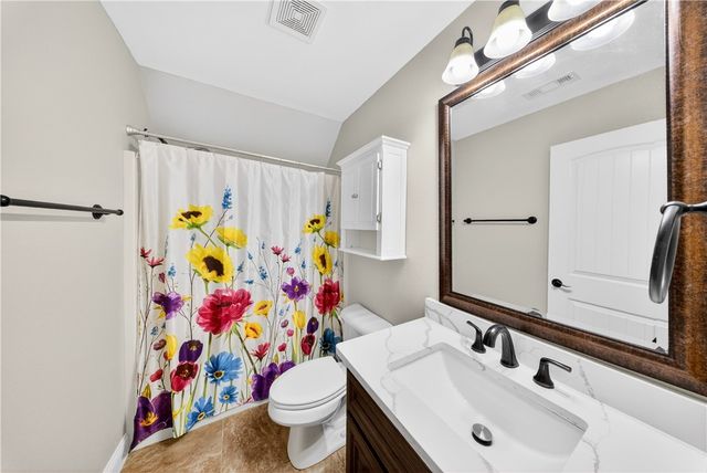 1008 Vista Bell Drive, Cave Springs, AR 72718