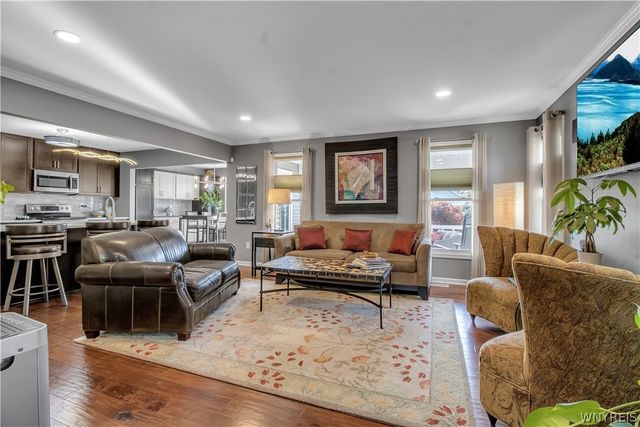 19 Cumberland Street, Lancaster, NY 14086