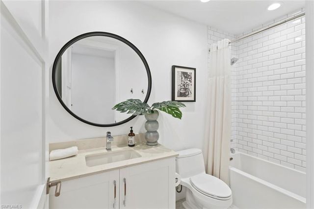 1135 3rd AVE S # 302, Naples, FL 34102