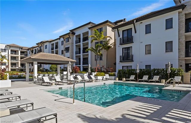 1135 3rd AVE S # 302, Naples, FL 34102