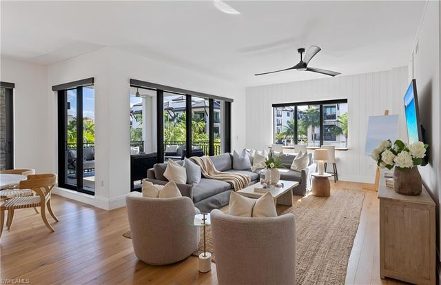 1135 3rd AVE S # 302, Naples, FL 34102