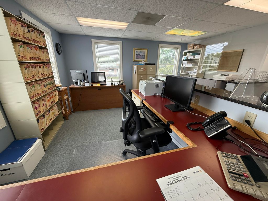 243 U.S. 1 5, Scarborough, ME 04074 — photo 4