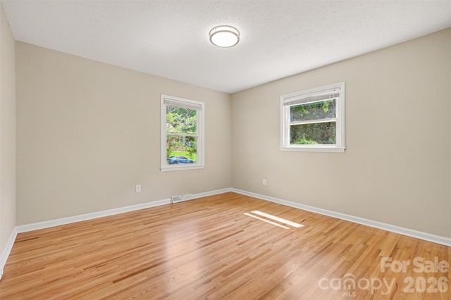 2143 Knickerbocker Drive, Charlotte, NC 28212