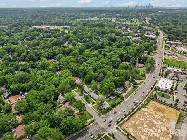 2143 Knickerbocker Drive, Charlotte, NC 28212