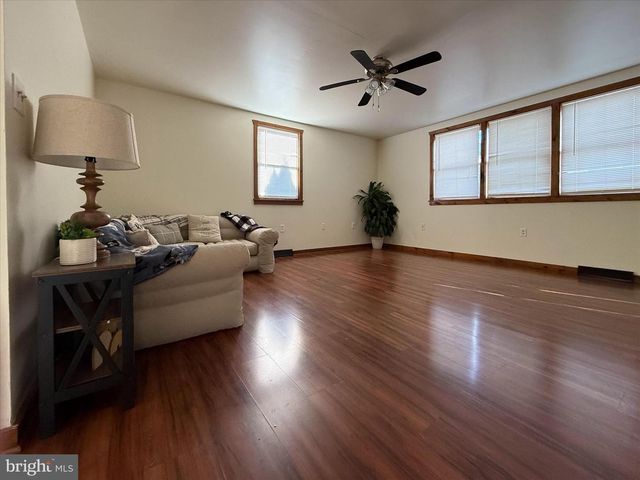 1834 & 1836 OLD LANCASTER PIKE, Reading, PA 19608