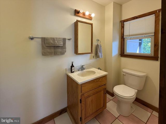 1834 & 1836 OLD LANCASTER PIKE, Reading, PA 19608