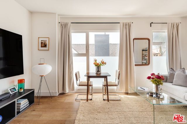 1514 S Bedford Street, Los Angeles, CA 90035
