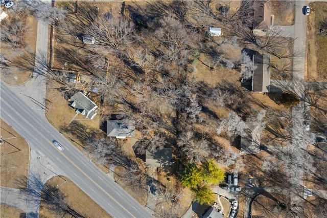 8007 Blue Ridge Boulevard, Raytown, MO 64138