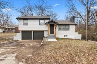 8007 Blue Ridge Boulevard, Raytown, MO 64138