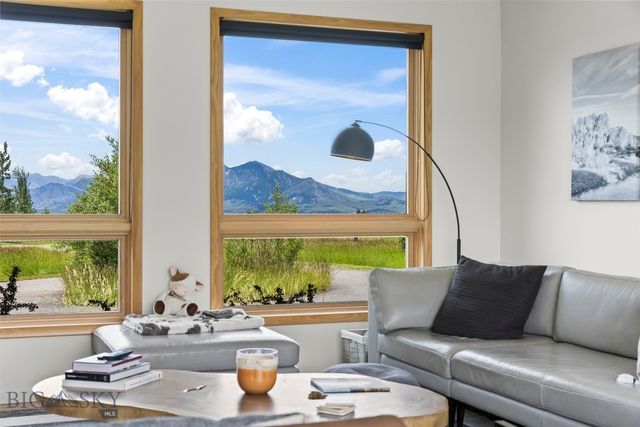 280 Hyalite View Drive, Bozeman, MT 59718
