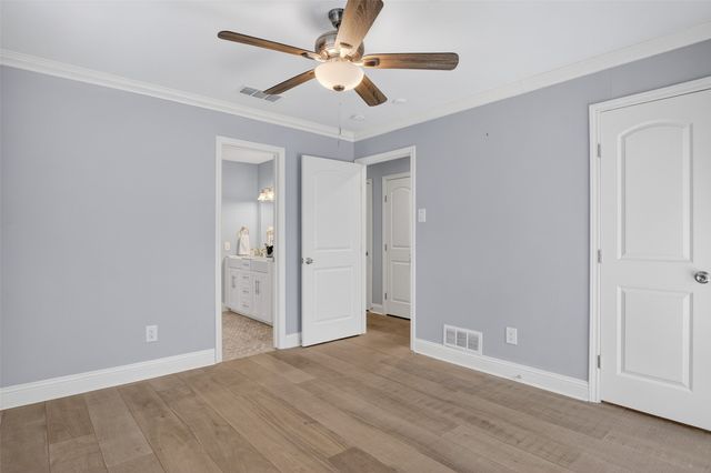 7631 Meadow Road, Dallas, TX 75230