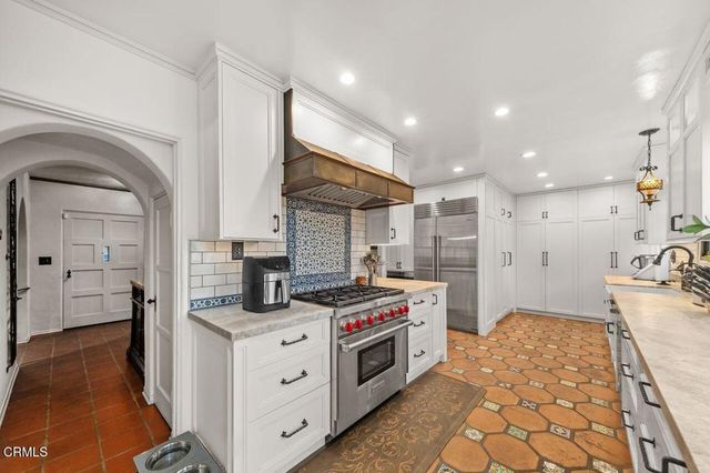 3346 Grayburn Road, Pasadena, CA 91107