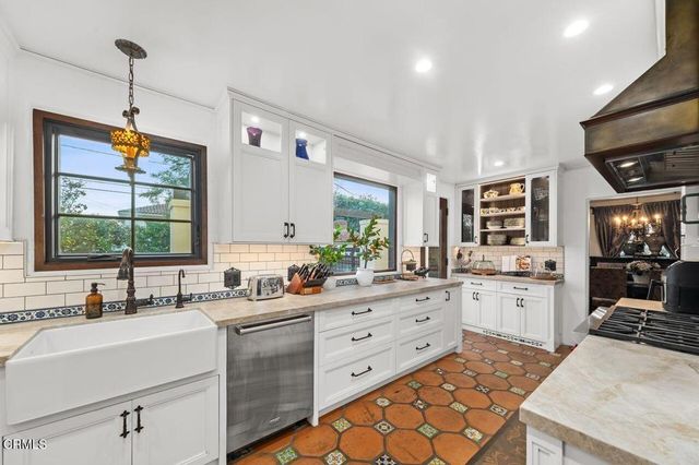 3346 Grayburn Road, Pasadena, CA 91107