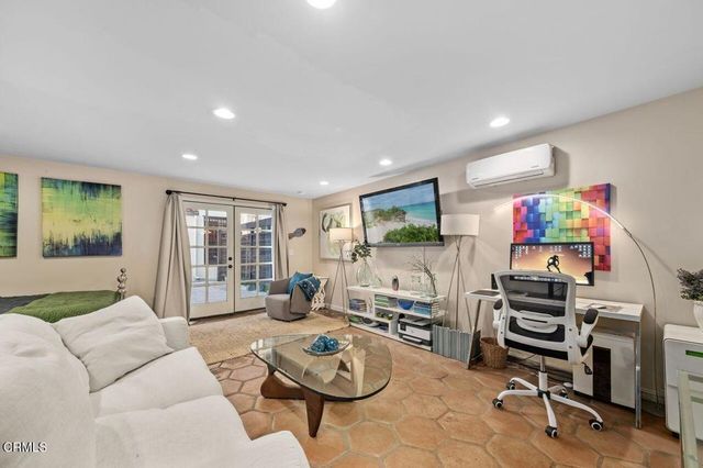 3346 Grayburn Road, Pasadena, CA 91107