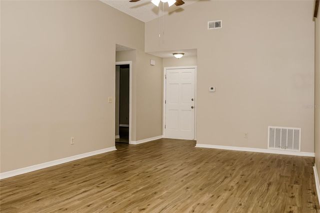 3011 SENNA COURT, Orlando, FL 32826