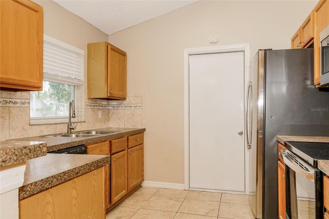 3011 SENNA COURT, Orlando, FL 32826