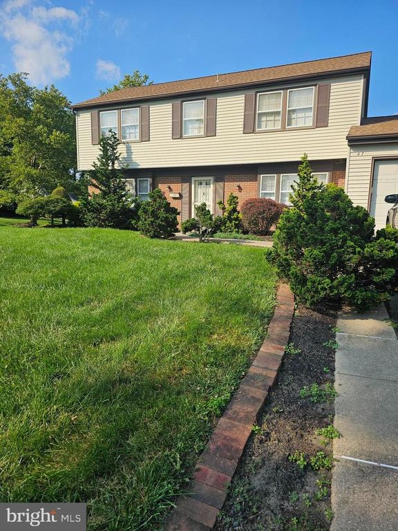 47 NEPTUNE LN, Willingboro, NJ 08046