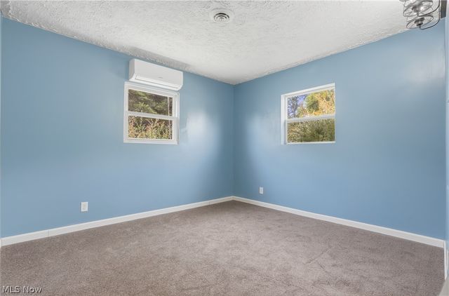 2708 19th Street NE, Canton, OH 44705