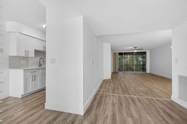 9746 Nickels Boulevard 103, Boynton Beach, FL 33436