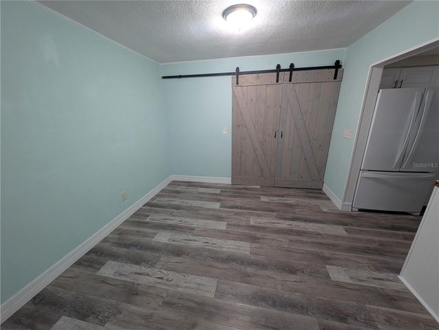 111 W GRAPEFRUIT CIRCLE, Clearwater, FL 33759
