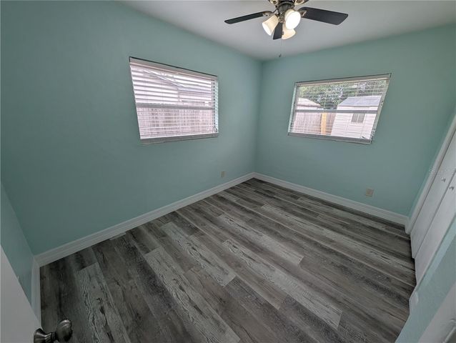 111 W GRAPEFRUIT CIRCLE, Clearwater, FL 33759