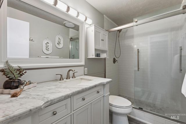 3040 W Hester St, Boise, ID 83702