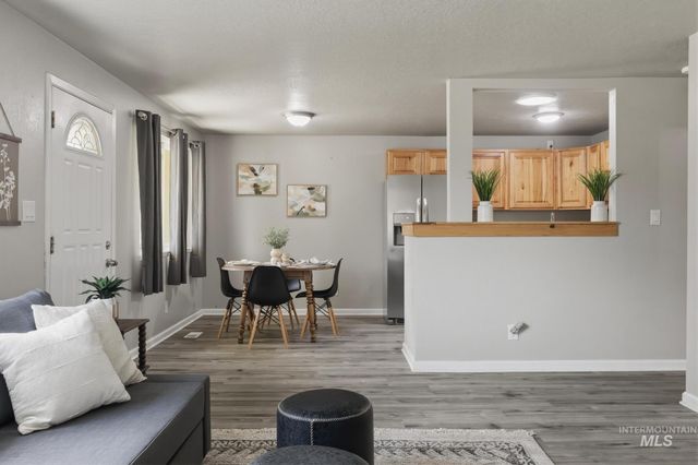 3040 W Hester St, Boise, ID 83702