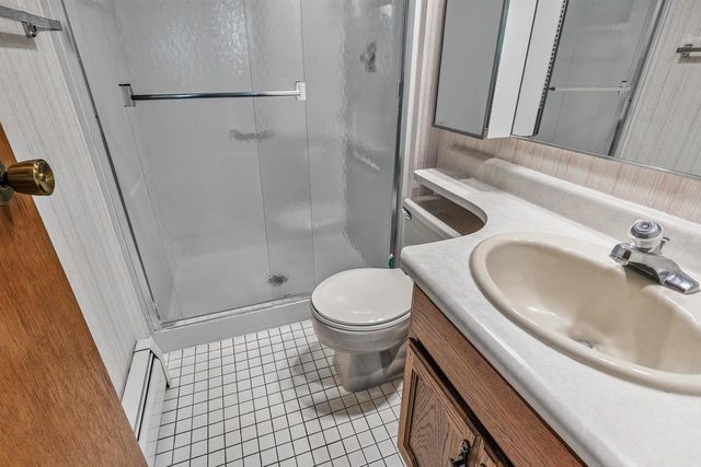 943 N OAKWOOD ROAD, Oshkosh, WI 54904