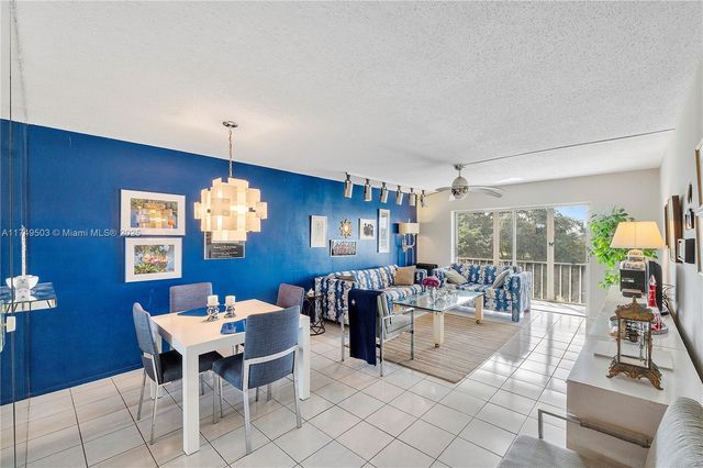 4800 Hillcrest Ln 514, Hollywood, FL 33021