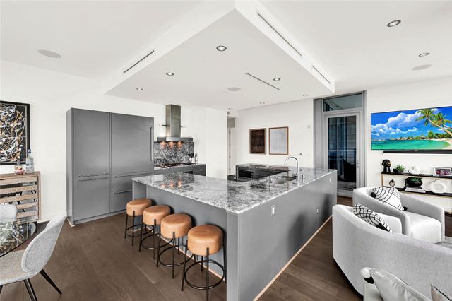 2900 Mckinnon Street 401, Dallas, TX 75201