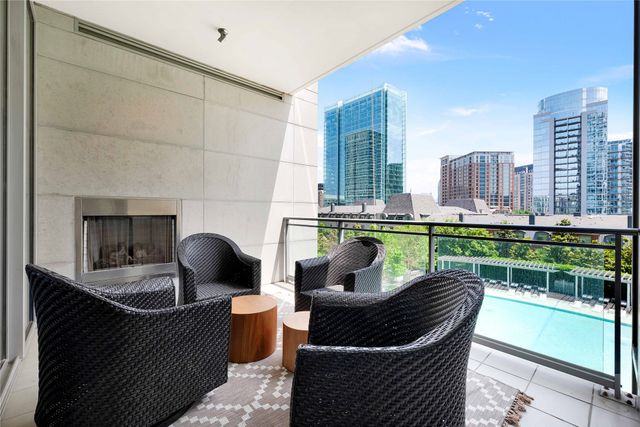 2900 Mckinnon Street 401, Dallas, TX 75201