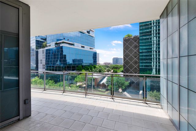 2900 Mckinnon Street 401, Dallas, TX 75201