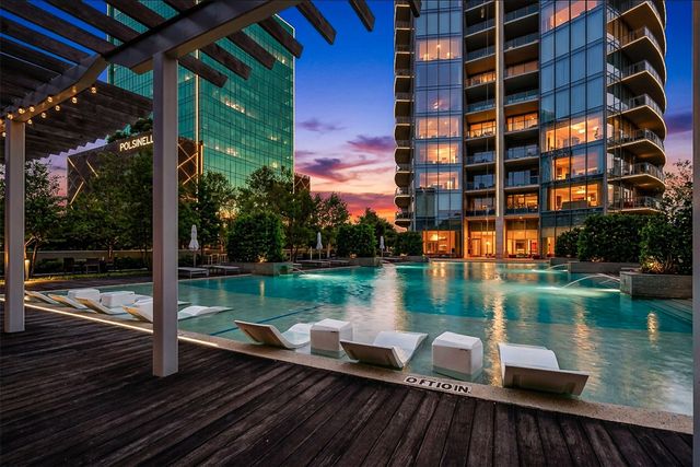 2900 Mckinnon Street 401, Dallas, TX 75201