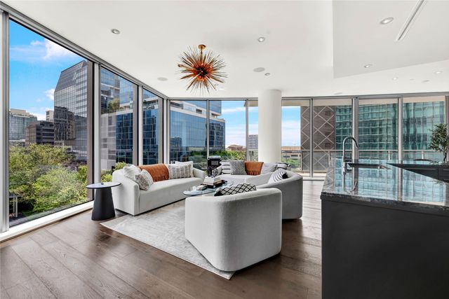 2900 Mckinnon Street 401, Dallas, TX 75201