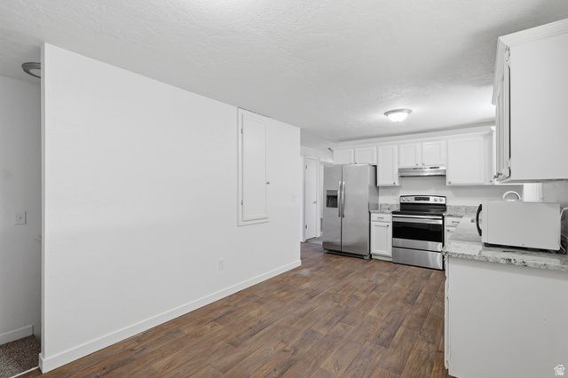 2395 W LONGMEADOW DR, Taylorsville, UT 84129