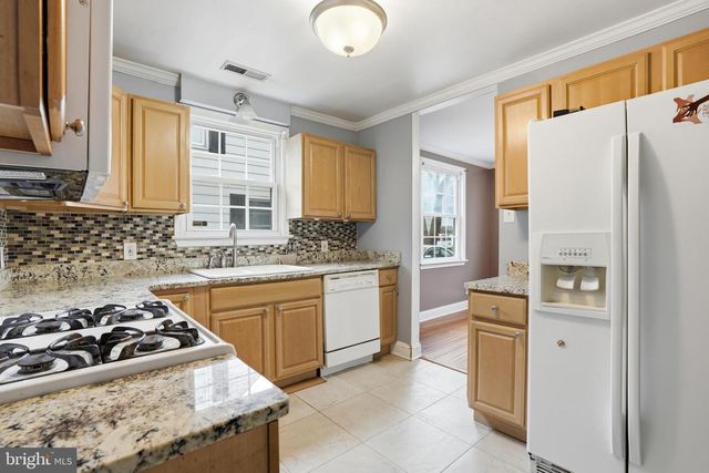 8108 DUNDALK AVE, Dundalk, MD 21222