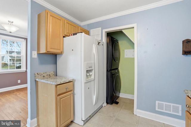 8108 DUNDALK AVE, Dundalk, MD 21222