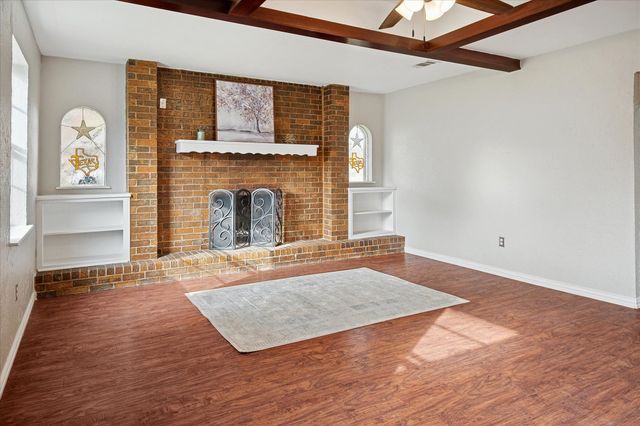 5352 Colorado Court, North Richland Hills, TX 76180