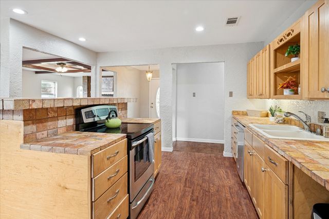 5352 Colorado Court, North Richland Hills, TX 76180