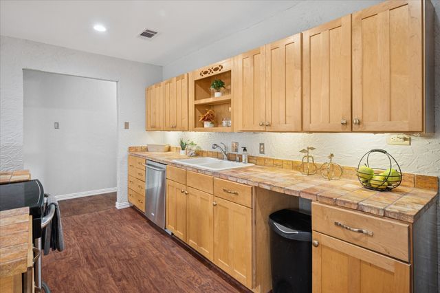 5352 Colorado Court, North Richland Hills, TX 76180