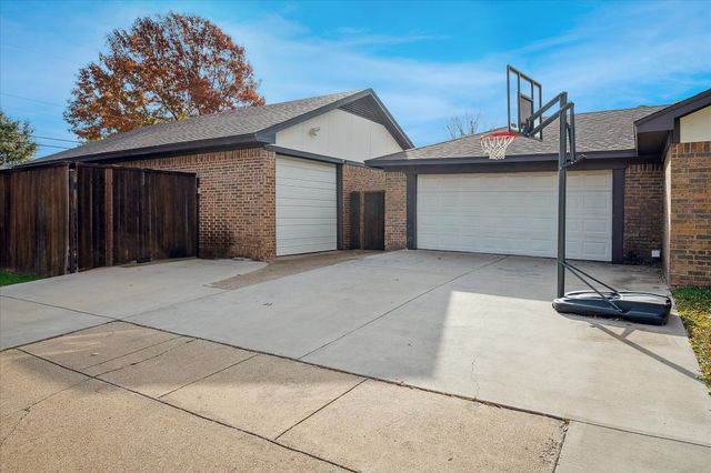 5352 Colorado Court, North Richland Hills, TX 76180