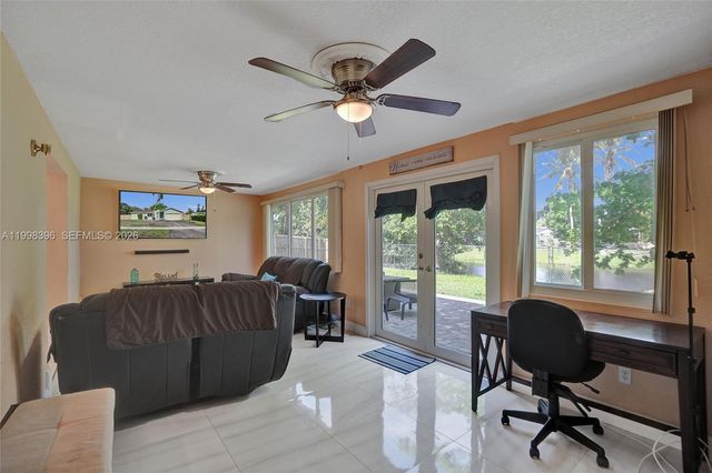 460 SW 66th Ave, Margate, FL 33068