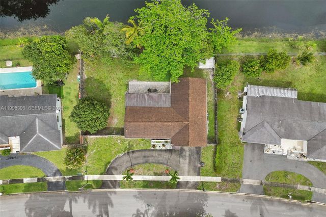 460 SW 66th Ave, Margate, FL 33068