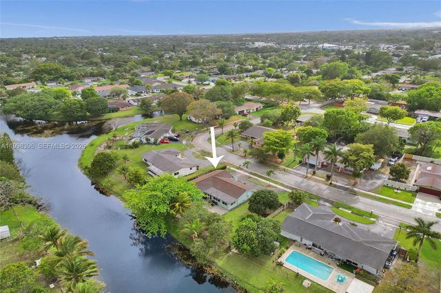 460 SW 66th Ave, Margate, FL 33068