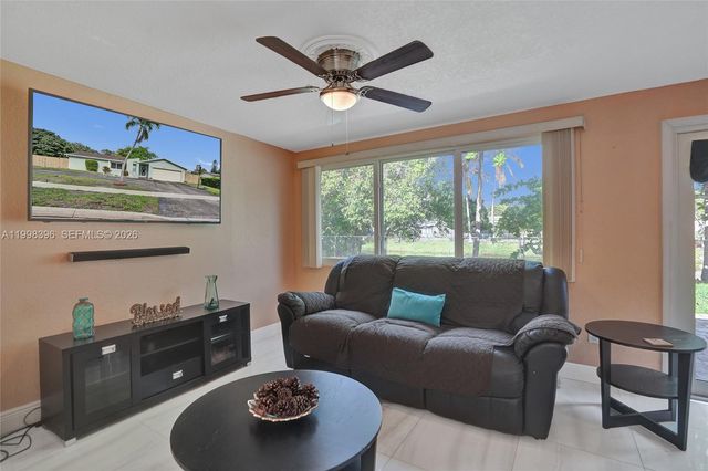 460 SW 66th Ave, Margate, FL 33068